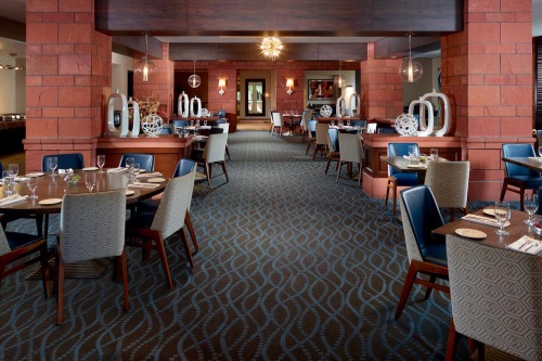 Omni Los Angeles Hotel at California Plaza restaurant